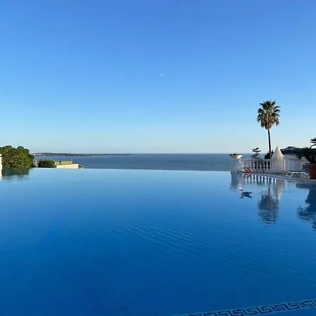 Apartmán Casamia - Exceptional Sea View, Pool, *