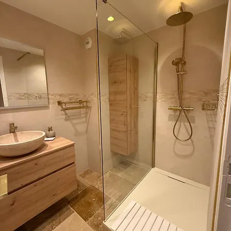 Apartmán Casamia - Exceptional Sea View, Pool, *