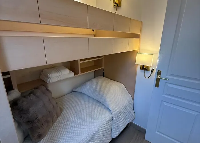 Casamia - Exceptional Sea View, Pool, Appartamento Cannes