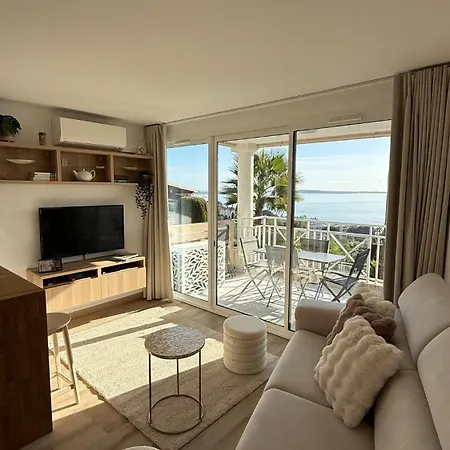 Апартаменты Casamia - Exceptional Sea View, Pool,